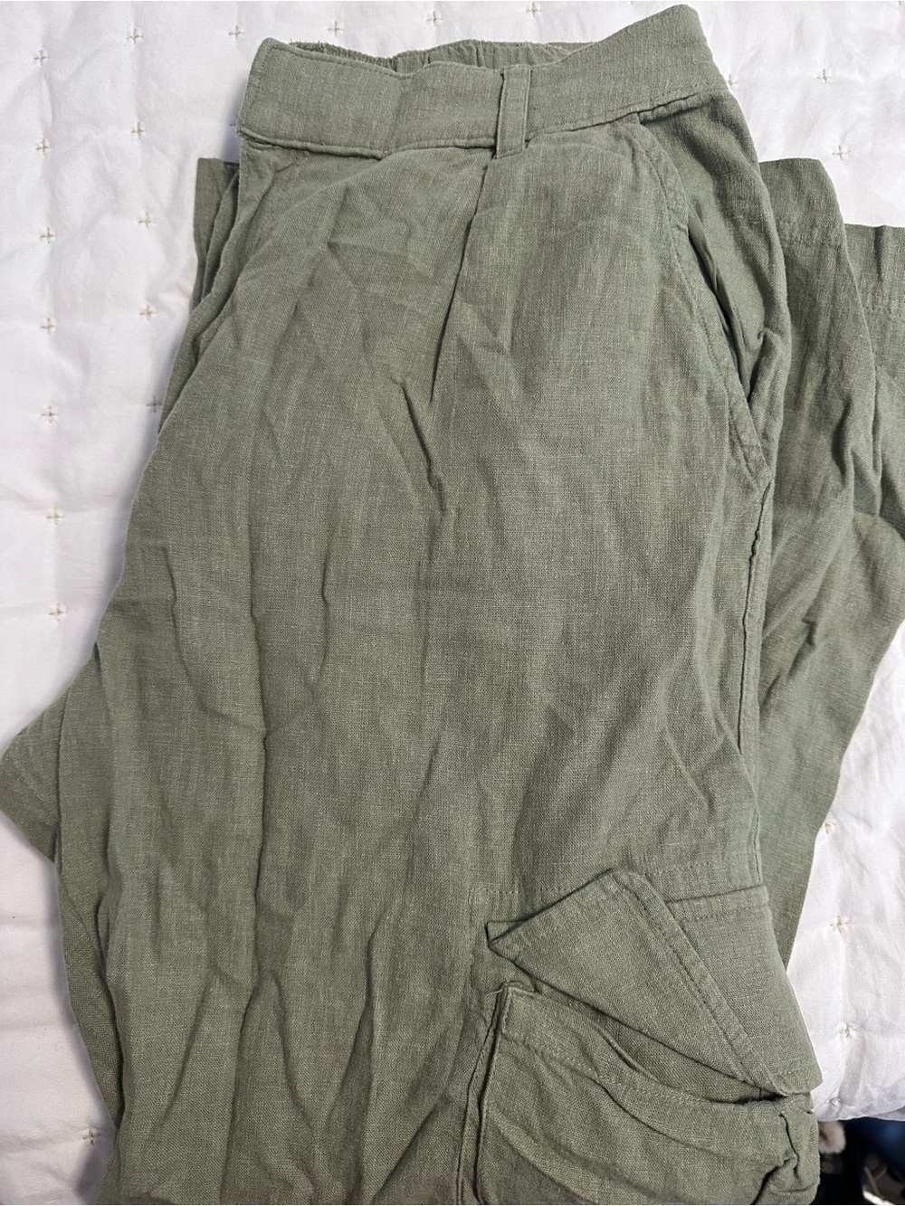 Abercrombie & Fitch Sage Green Cargo Trousers - Picture 2 of 3